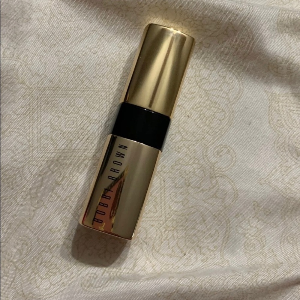 Bobbi brown lipstick